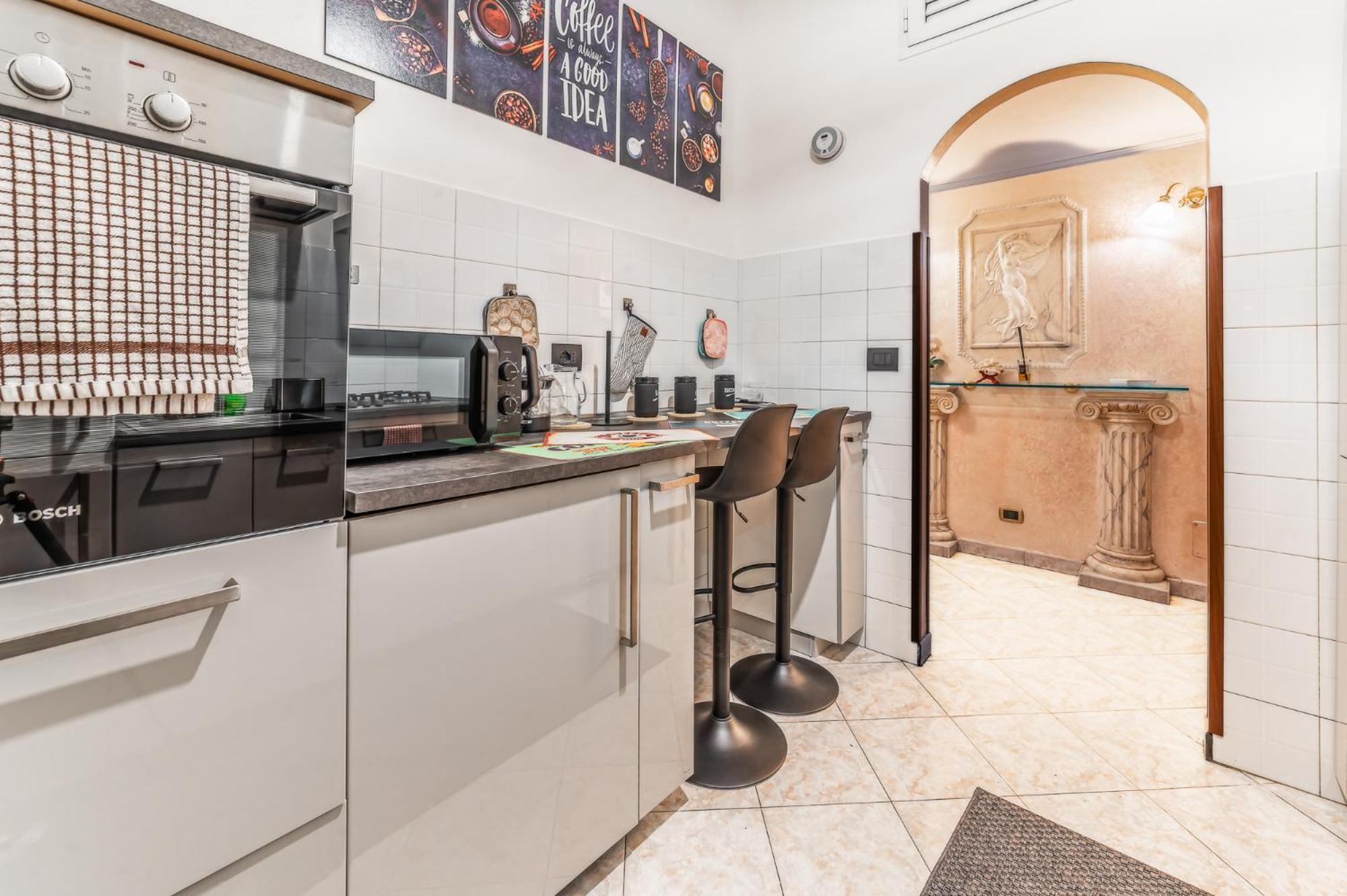 Chiara - Tiburtina Train Station Appartement *
